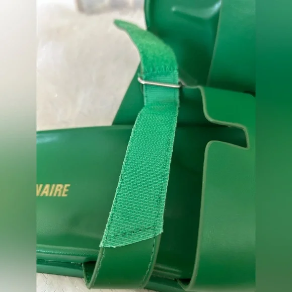 Green Cushioned Slide Sandals - Picture 3 of 5